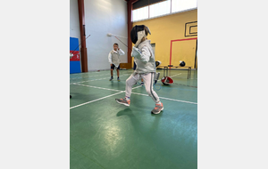 69eb7cc4dab51_ESCRIME4.jpg